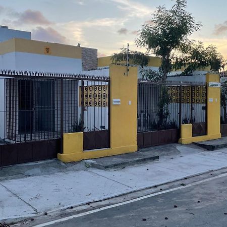 Casa Compacta No Prive Coqueiral Com Garagem Villa Ресифи Екстериор снимка