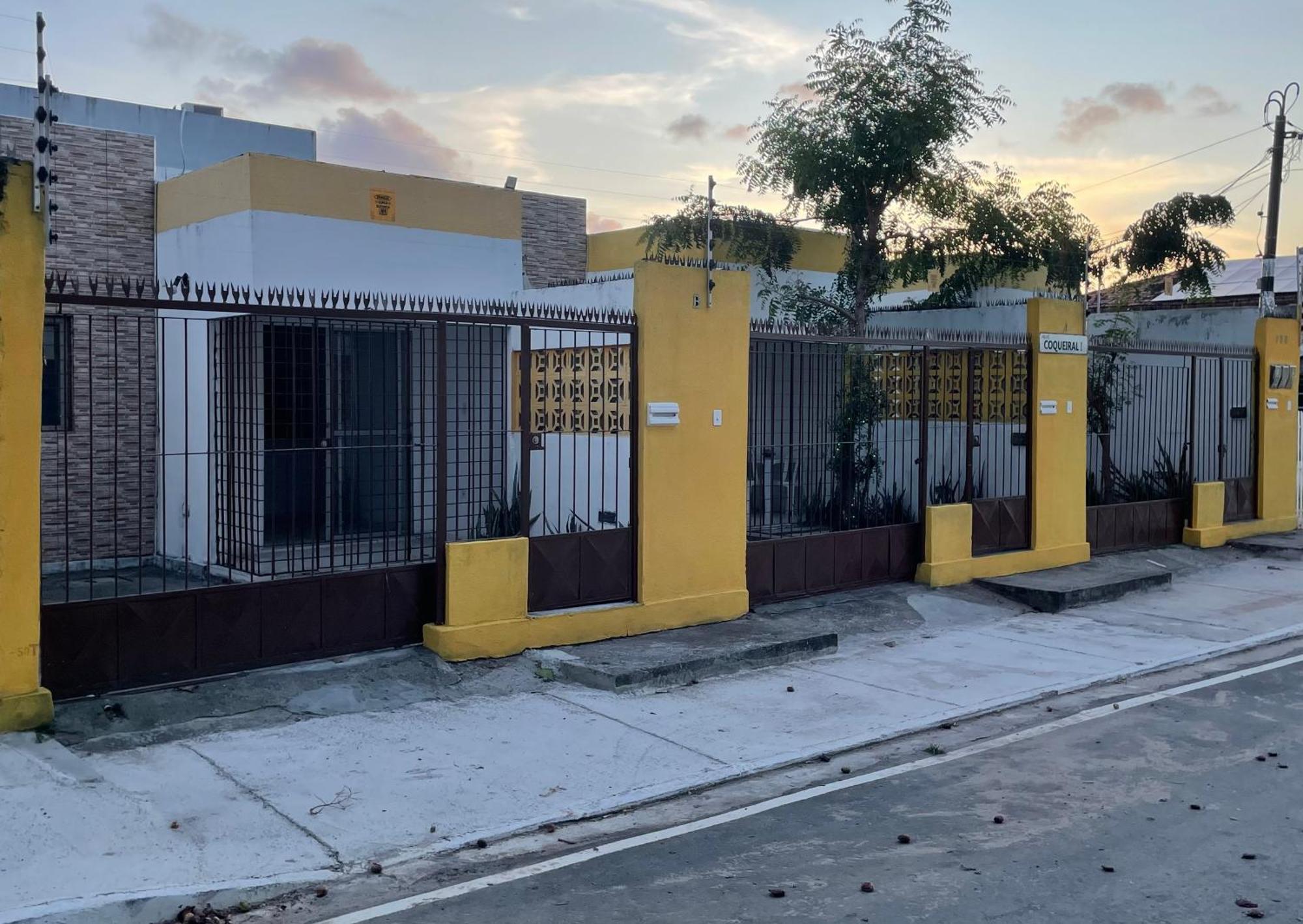 Casa Compacta No Prive Coqueiral Com Garagem Villa Ресифи Екстериор снимка